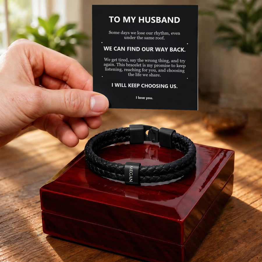 To My Husband, We Can Find Our Way Back - Personalized Name Bracelet
