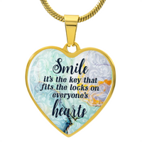 Load image into Gallery viewer, Silver Women Heart Necklace - Smile Snake Chain

