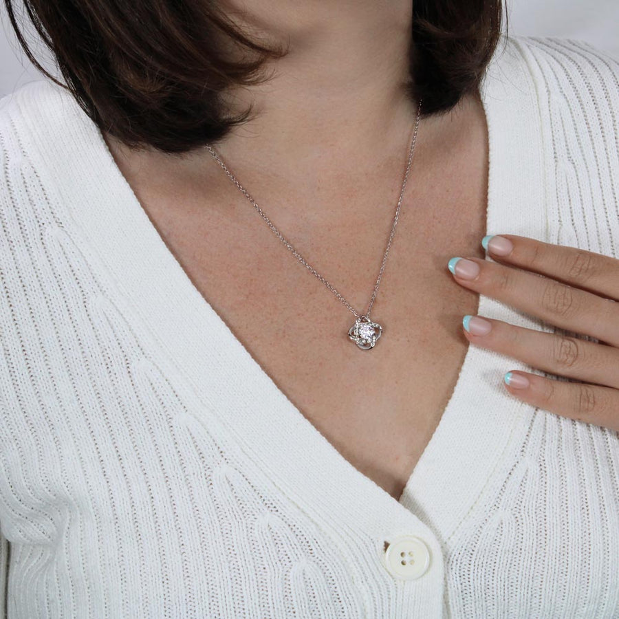 To My Beautiful Granddaughter Necklace from Grandpa, Never Forget Your Way Back Home
