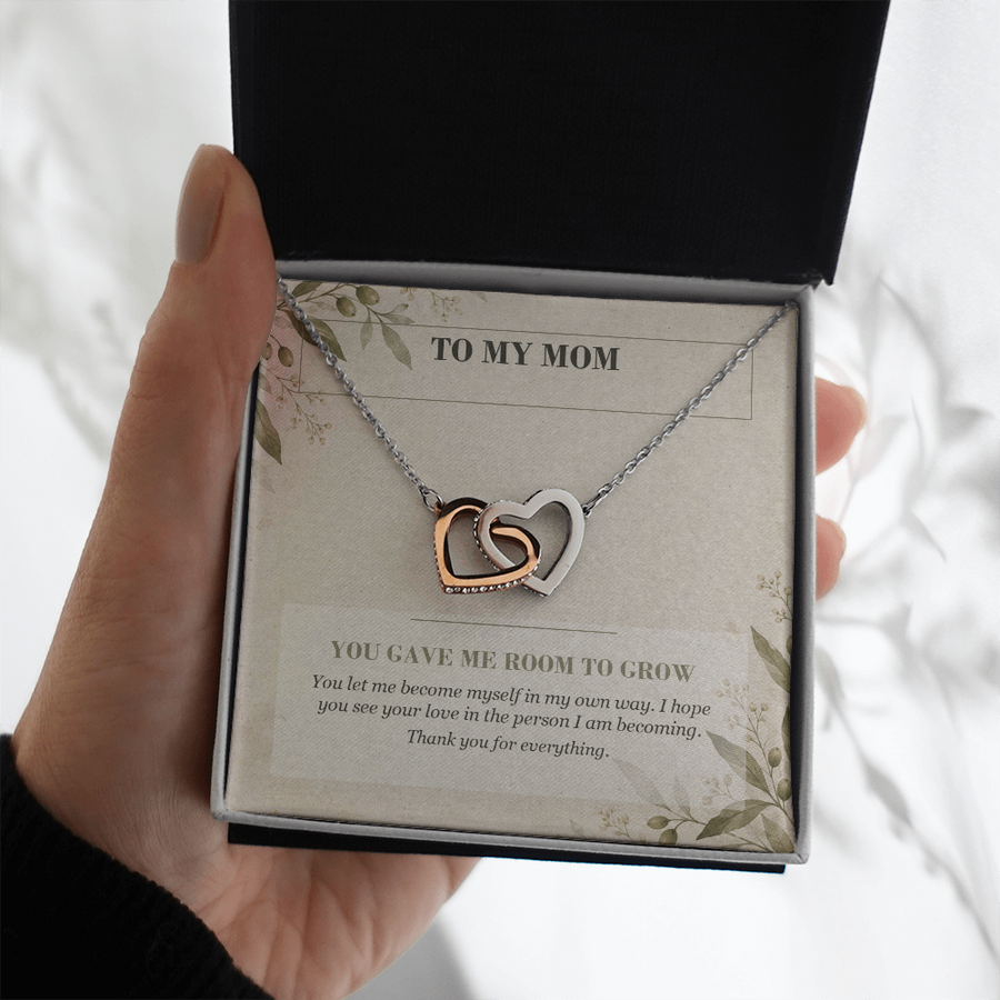 To My Mom Interlocking Hearts Necklace - You Gave Me Room to Grow