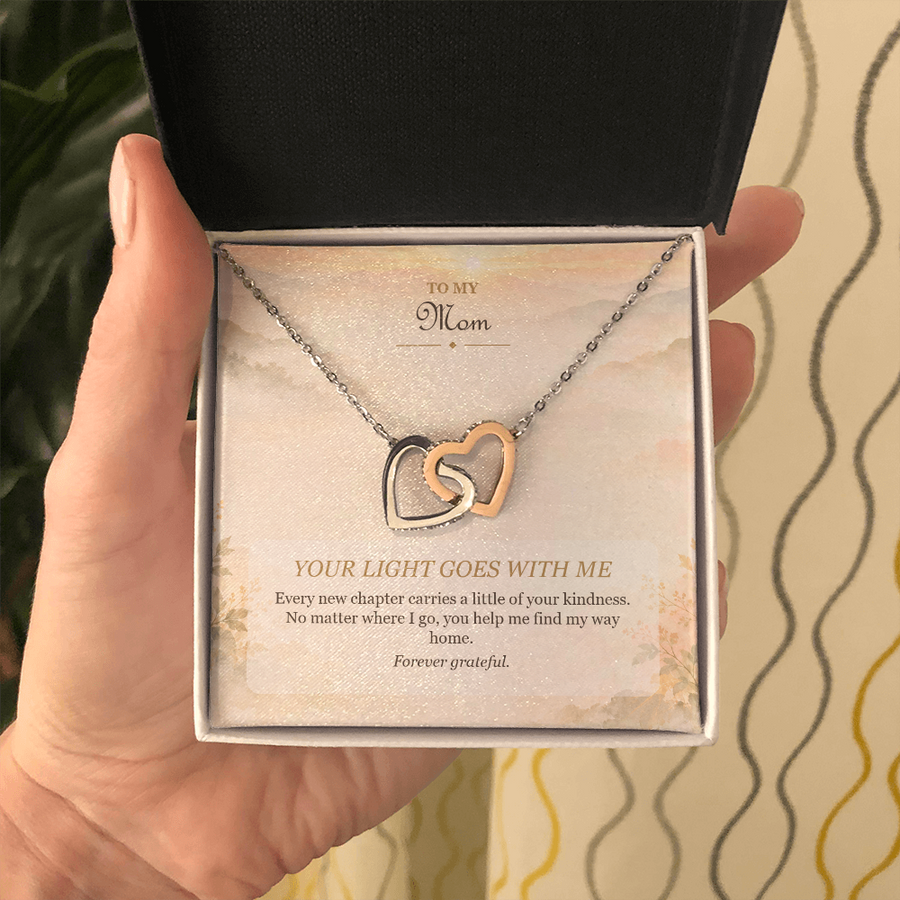 To My Mom Interlocking Hearts Necklace - Your Light Goes With Me