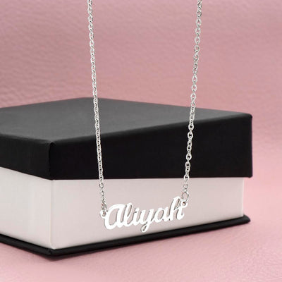 Load image into Gallery viewer, To My Granddaughter Necklace, Granddaughter Necklace from Grandma
